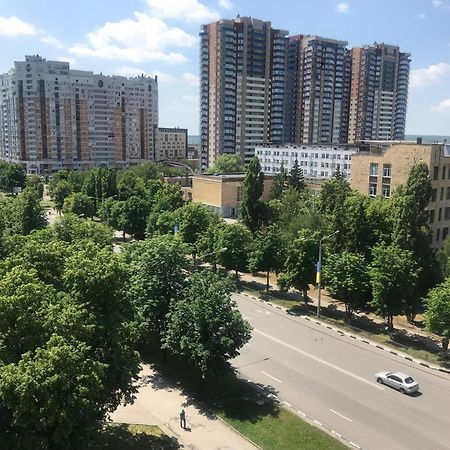 Modern Apartment With Panoramic View Near Metro 23August Harkiv Dış mekan fotoğraf