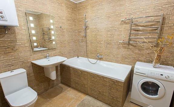 Modern Apartment With Panoramic View Near Metro 23August Harkiv Dış mekan fotoğraf